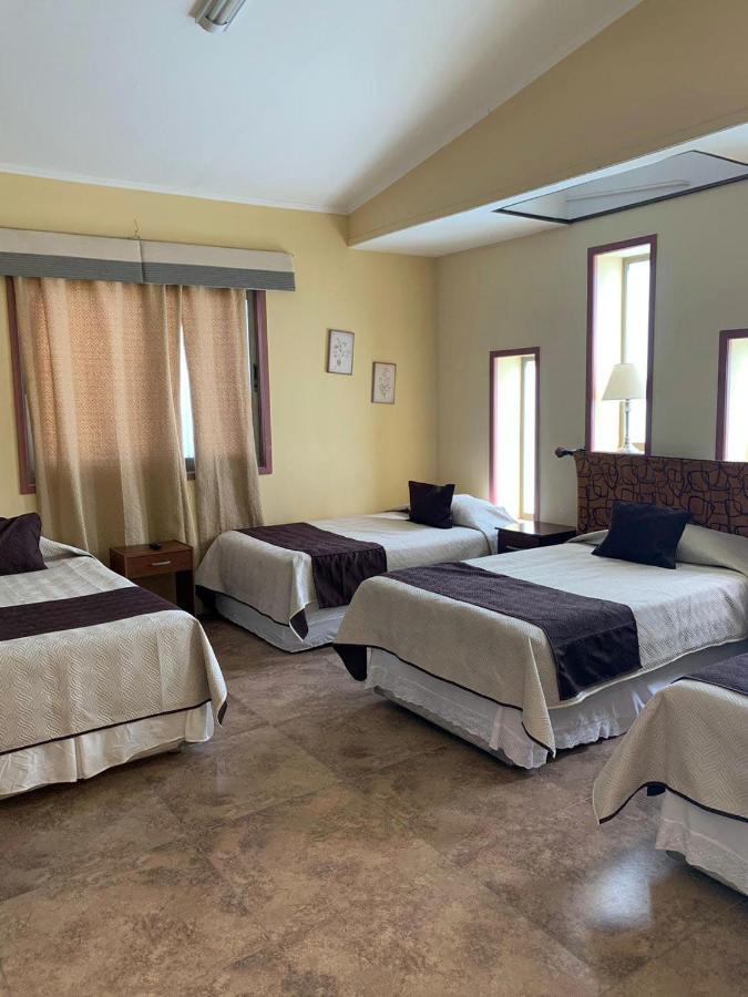 Juku Hostal Calama Bagian luar foto