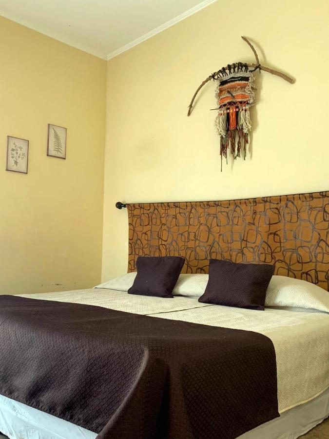 Juku Hostal Calama Bagian luar foto