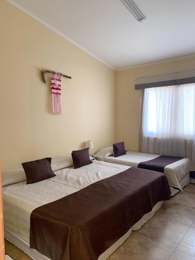 Juku Hostal Calama Bagian luar foto